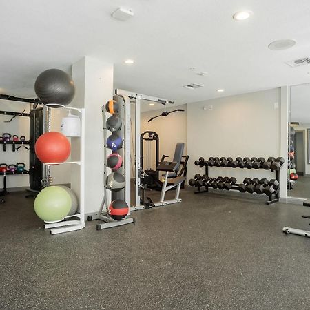 Upstay - Condo With Pool Gym Games And Bbq Austin Ngoại thất bức ảnh