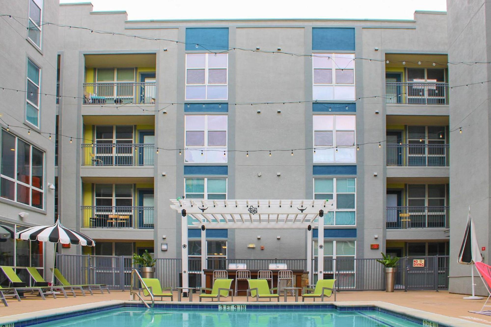 Upstay - Condo With Pool Gym Games And Bbq Austin Ngoại thất bức ảnh